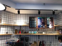 -研麦家面包(亚泰华府店)