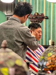 -海文先生国潮烫染男士理发馆