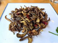 -山茶云南菜(中关村店)