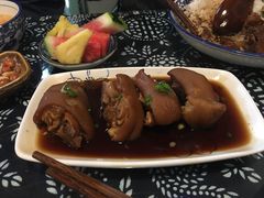 -蜗牛小馆醉乡民谣云南菜(惠新西里店)