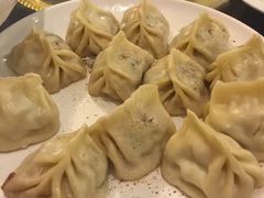 -牧场烧烤餐饮广场