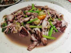 -谊荣海鲜大牌档(石湖店)