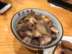 -狮头牌卤味研究所·卤味饭(花城汇南区店)