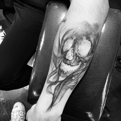 -AC TATTOO 纹身