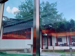 -亮马河饭店翠雅咖啡厅