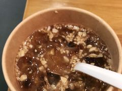 -霸蛮湖南菜·牛肉粉(荣京西街店)