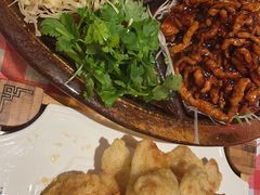 -老郑家东北春饼(龙悦居店)
