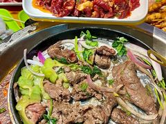 -养牛邓·潮汕牛肉海鲜自助火锅(广州店)