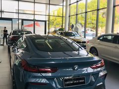 -上海宝信宝马4S店