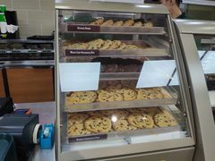 面包甜点陈列柜-SUBWAY赛百味(欧亚新生活店)