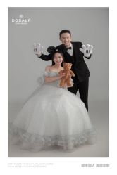 -都市丽人婚纱摄影