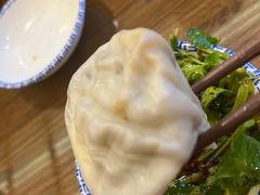 -笑来喜馄饨小笼工坊店(湖滨街店)