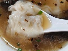 -街头顶黄记馄饨王(中山中路店)