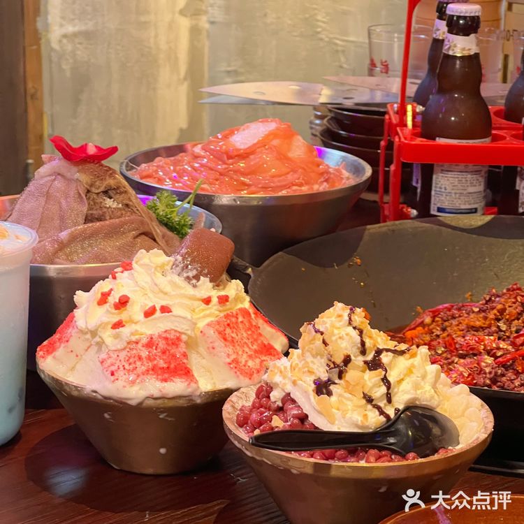 新鲜看得近!烫8秒就可以吃啦!完全不腥!
