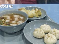 -天天锅贴王(迎凤街店)