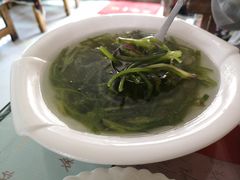 -泸沽肴(泸沽湖大洛水村农村信用社旁店)