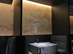 -左庭右院鲜牛肉火锅黑金店(陆家嘴中心店)