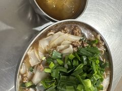 -正宗杨记普洱酸醋米线(总店)