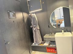 -朵兰达V酒店(成都春熙路太古里国金中心店)