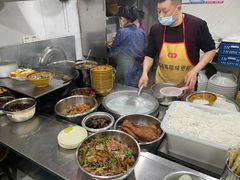 -花溪牛肉粉(八鸽岩店)