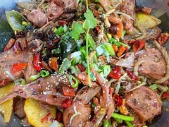 -华英干锅辣鸭头(亚泰大街店)