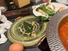-牛YO寿喜烧·铁板烧和牛火锅自助(市府恒隆店)