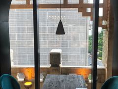 -光海书局(南京东路第一百货店)