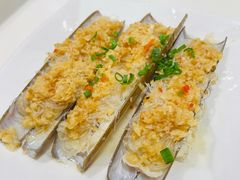 蒜蓉粉絲蒸聖子皇-辉记海鲜美食(氹仔店)
