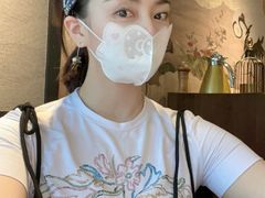 -铭牛烧肉·和牛海鲜自助(高新月牙湖店)