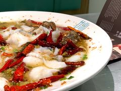 -姚姚酸菜鱼·金戈戈香港豉油鸡(喜荟城联名店)