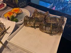 -雍容荟帝王蟹活龙虾展台自助(IFS黑金店)