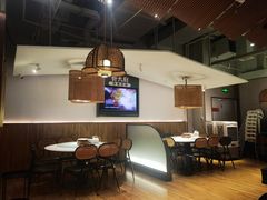 -费大厨辣椒炒肉(高铁吾悦广场店)