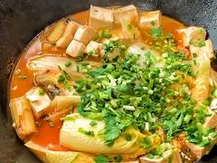 -老刘生态大鱼坊铁锅炖鱼(赛马场店)
