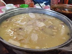 -侠成水上农庄(工业大道店)