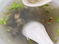-建国蚵煎蚵面