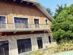 -吴淞炮台湾湿地森林公园烧烤区