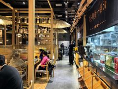 -九锅一堂酸菜鱼(学府凯德店)