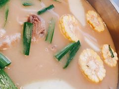-肥仔文澳门猪骨煲(南京西路店)