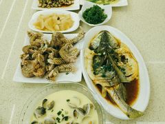 -渔中舟海鲜大排档(普陀沈家门店)