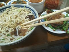 -矮子粉店1985·长沙米粉(湘春路店)