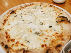 芝士披萨-君悦酒店·La Terrazza意合園·意式风味