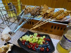 -云晓光头烧烤吧(德平路店)
