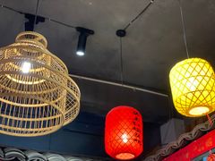-头上红煨盐鸡·非遗院子餐厅