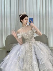 点击看大图 -曼青婚纱礼服馆