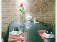 -忘忧草融合私房菜(红鼎国际店)