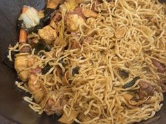 -鲁员外地锅鸡地锅鱼(古墩路店)