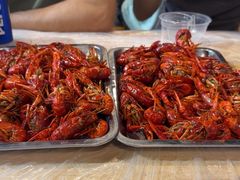 -郑记•不夜城烧烤•龙虾•虾蟹(黄鹤楼店)