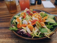 虾仁牛油果沙拉-RAC BAR(安福路店)