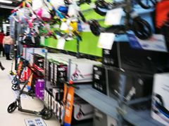 滑板车-迪卡侬(烟台万达店)