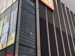 -优衣库(深圳万象天地旗舰店)